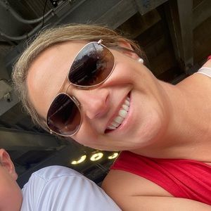 Meet your Posher, Ashli